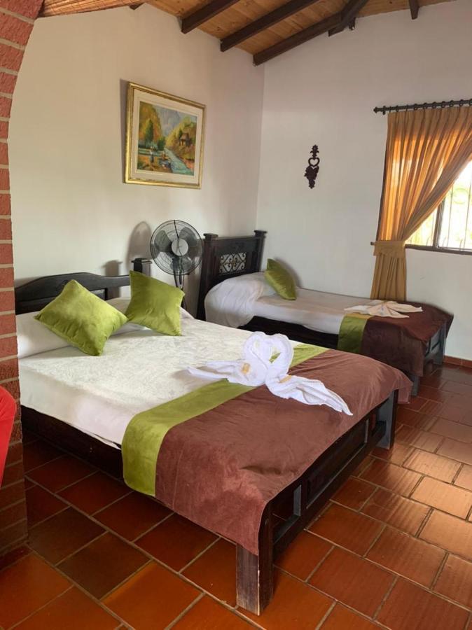 Hotel Campestre La Loma Curití Exteriör bild
