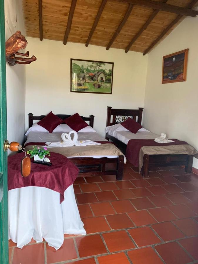 Hotel Campestre La Loma Curití Exteriör bild