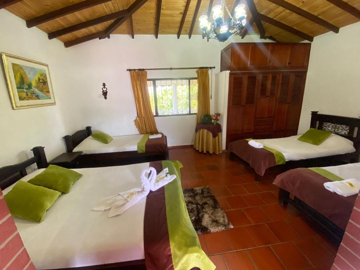 Hotel Campestre La Loma Curití Exteriör bild