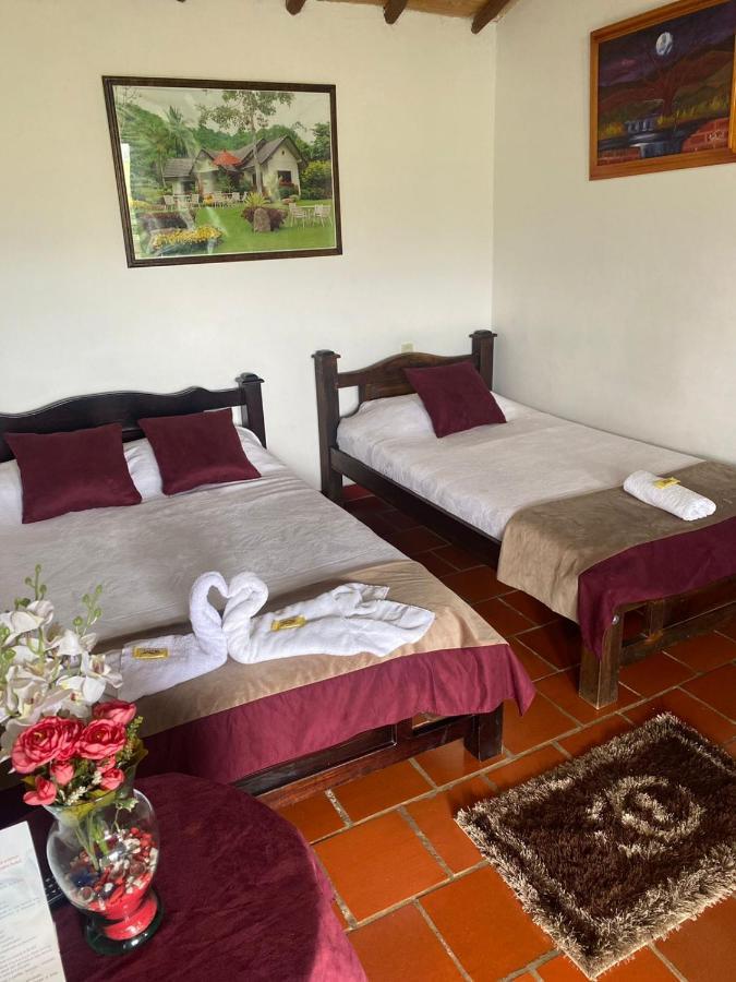 Hotel Campestre La Loma Curití Exteriör bild