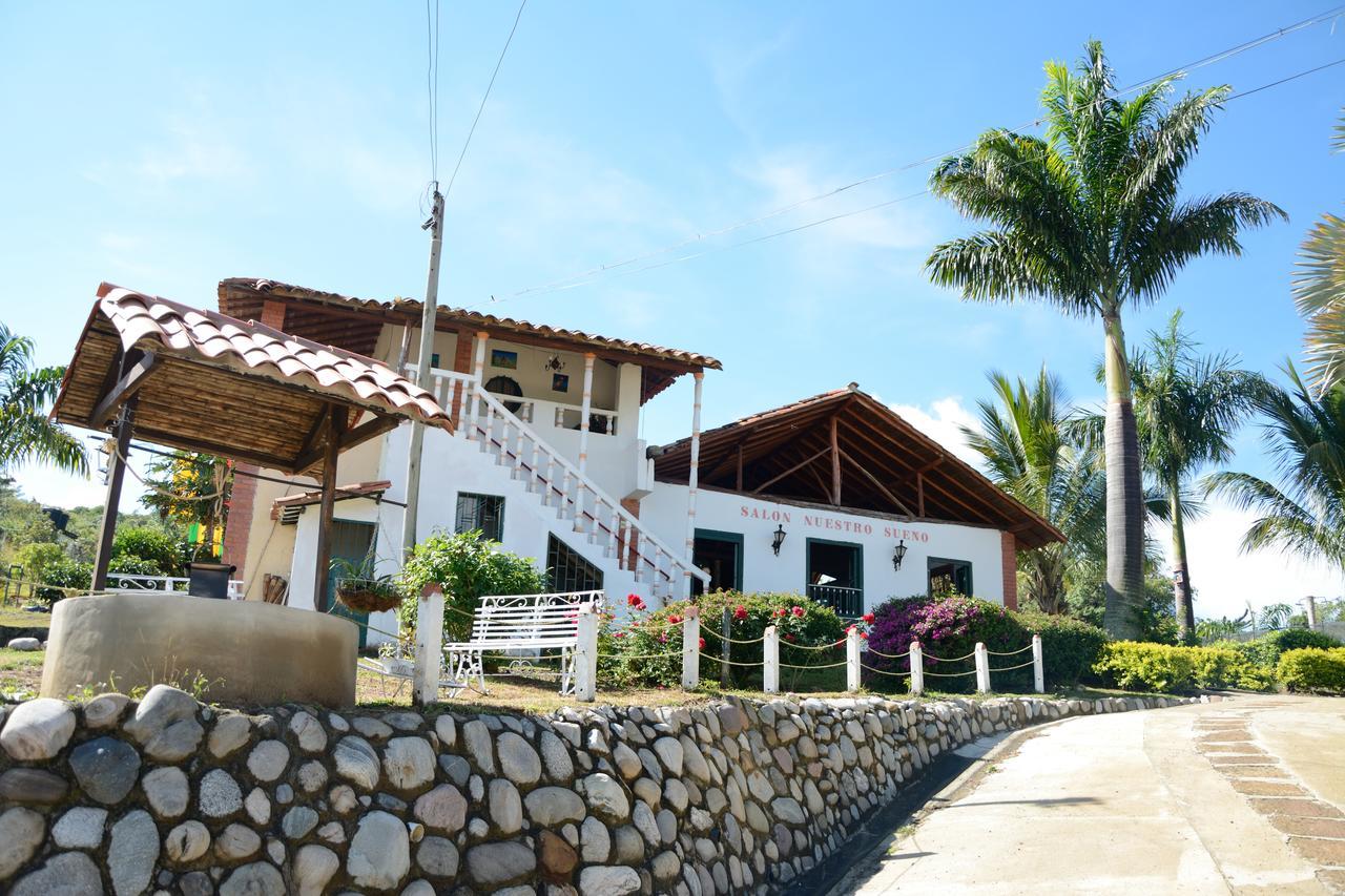 Hotel Campestre La Loma Curití Exteriör bild