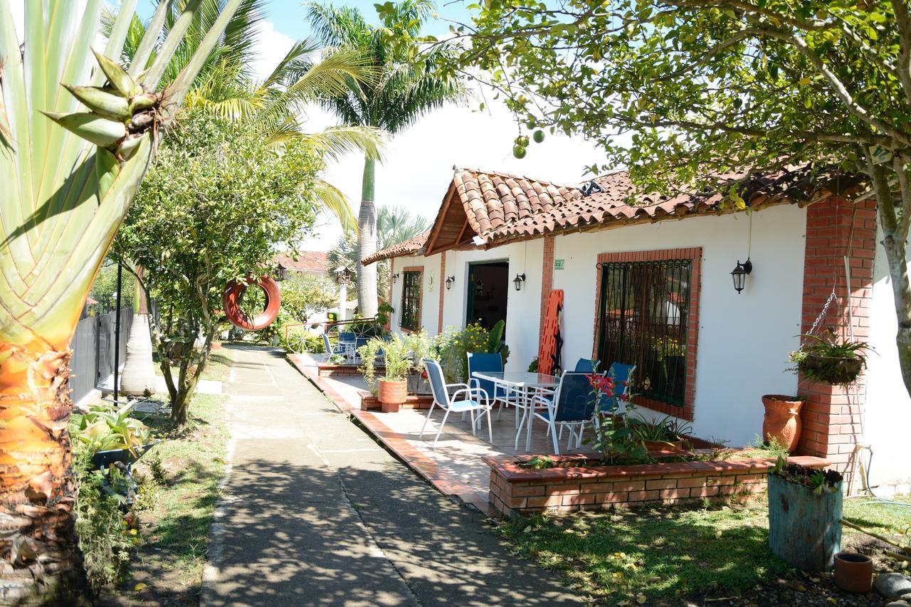 Hotel Campestre La Loma Curití Exteriör bild
